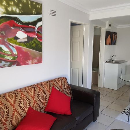 Mi Casa Su Casa Hotel Randburg Ngoại thất bức ảnh