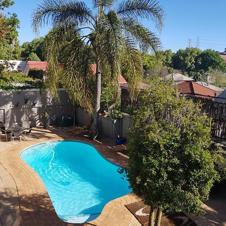 Mi Casa Su Casa Hotel Randburg Ngoại thất bức ảnh