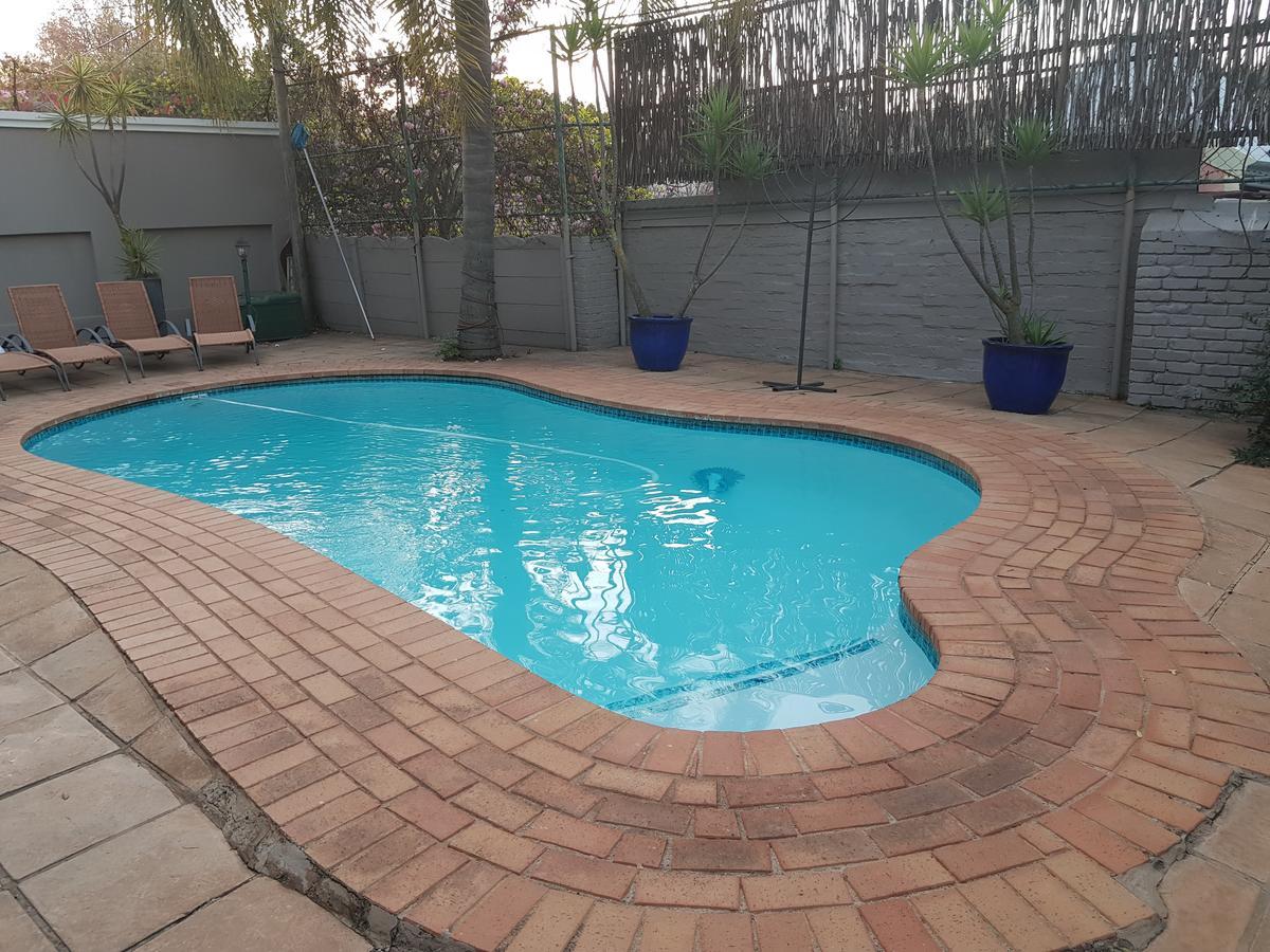 Mi Casa Su Casa Hotel Randburg Ngoại thất bức ảnh